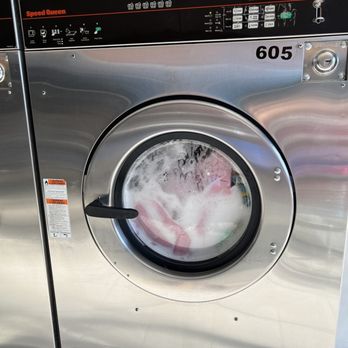 RJ Coin Laundry - Laundromat Near Me - Reseda, California RJ Coin Laundry - Laundromat Near Me - Reseda, California