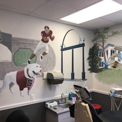 Coweta Dentistry Associates - The Famous Bulldog Operatory