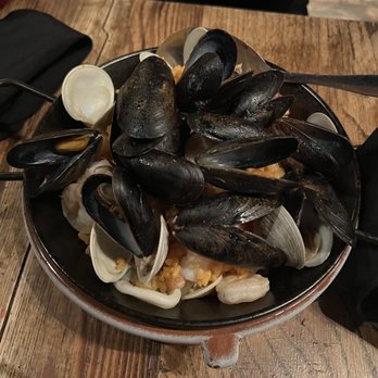 Sangria Tapas Restaurant - Seafood Paella - Tapas/Small Plates Near Me - Mahwah, New Jersey