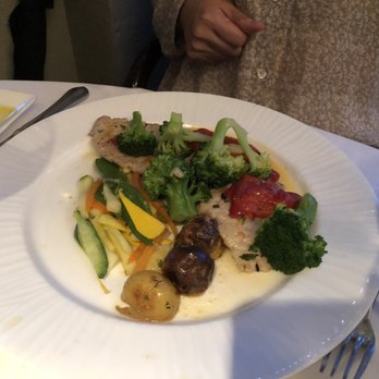 Caffe Aldo Lamberti - Veal Limone - good - Italian Near Me - Cherry Hill, New Jersey