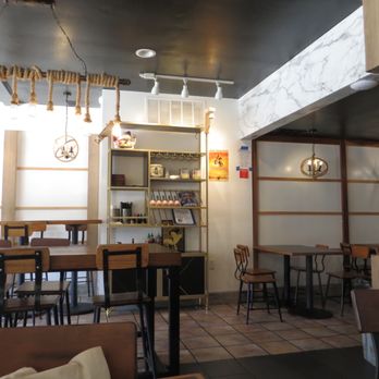 Hanano Ramen - inside - Ramen Near Me - Orange, California