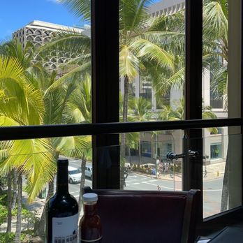Wolfgang's Steakhouse - Lunch with a view - Steakhouses Near Me - Honolulu, Hawaii Wolfgang's Steakhouse - Lunch with a view - Steakhouses Near Me - Honolulu, Hawaii
