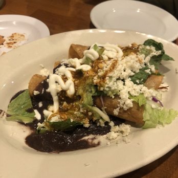 Juquila Restaurant - 4 Taquitos - Mexican Near Me - Los Angeles, California Juquila Restaurant - 4 Taquitos - Mexican Near Me - Los Angeles, California
