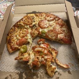 ordered no cheese. gets cheese......... ordered no cheese. gets cheese.........