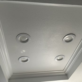 Aguilar's Painting - Recessed lighting! - Painters Near Me - Long Beach, California Aguilar's Painting - Recessed lighting! - Painters Near Me - Long Beach, California
