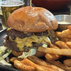 Legion Sports Bar - Smash Burger