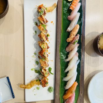 Ari Sushi - Full sushi plate + fire dragon roll - Sushi Bars Near Me - Dublin, California