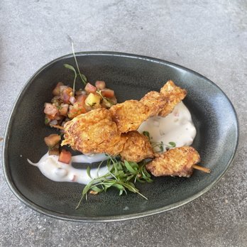 Bar Catedral Rooftop - Mahi dish - Cocktail Bars Near Me - San Juan, Puerto Rico