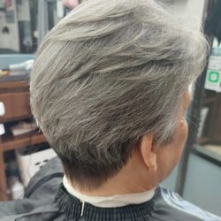 Langley Barber Salon - Short tapered layers