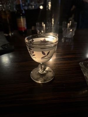 Less Than Greater Than by null