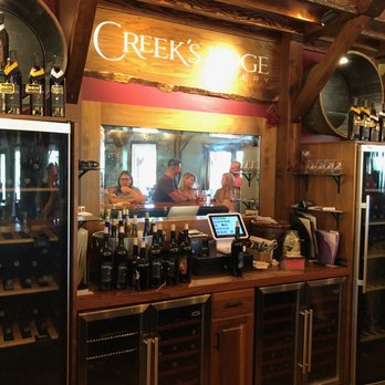 Creek's Edge Winery - Wineries Near Me - Lovettsville, Virginia
