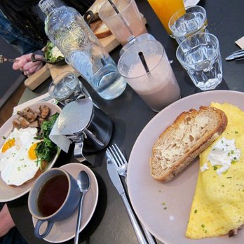 Federal Café - Breakfast & Brunch Near Me - Barcelona, B