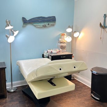 The Wax Strip Warner Robins - Body and Eyebrow Rooms - Waxing Near Me - Warner Robins, Georgia The Wax Strip Warner Robins - Body and Eyebrow Rooms - Waxing Near Me - Warner Robins, Georgia