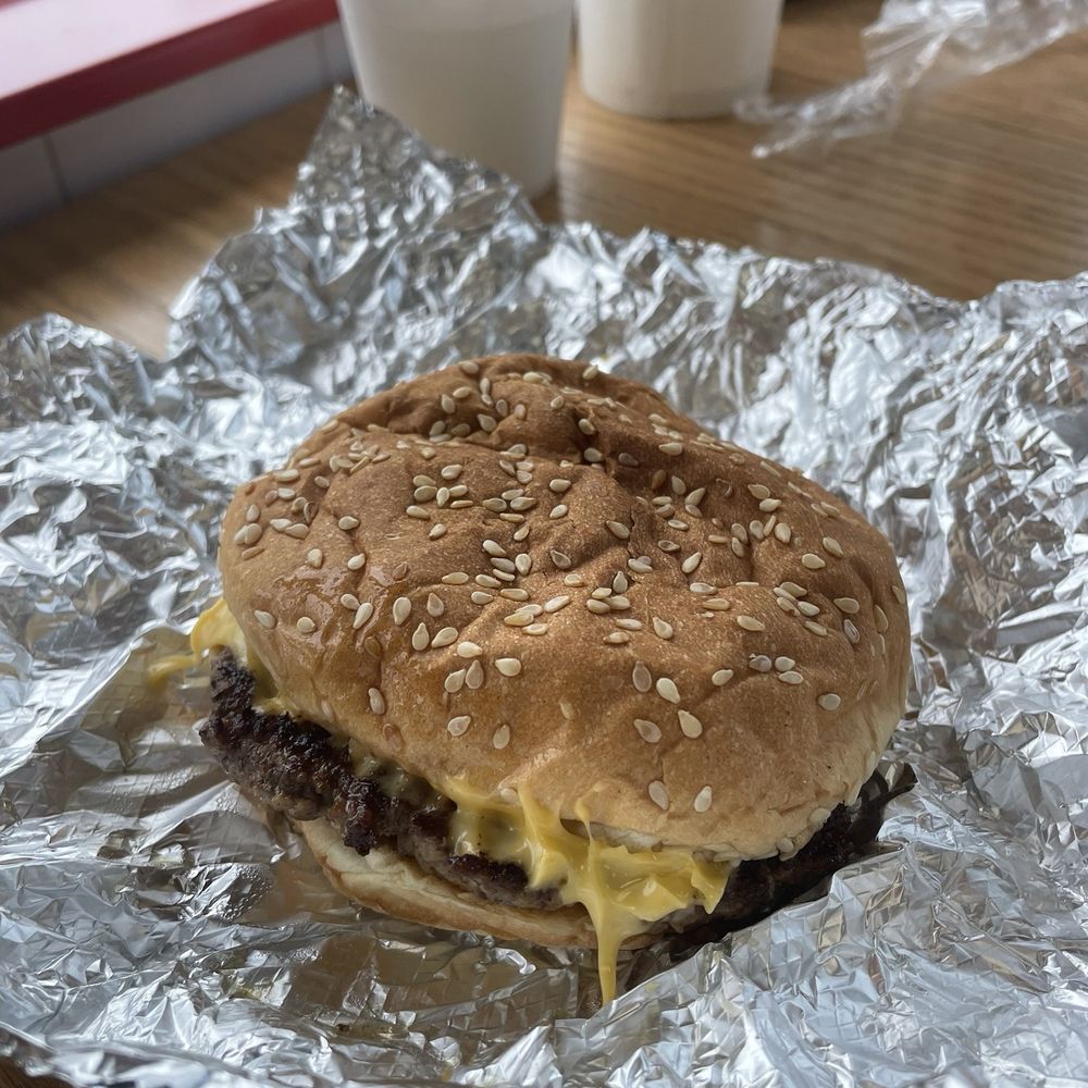 Five Guys - Single Cheeseburger - Burgers Near Me - Daytona Beach, Florida Five Guys - Single Cheeseburger - Burgers Near Me - Daytona Beach, Florida