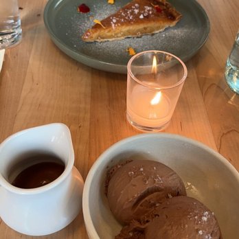 Myrth - Honey pie, sea salt brownie batter ice cream and caramel sauce - Pizza Near Me - Ada, Michigan Myrth - Honey pie, sea salt brownie batter ice cream and caramel sauce - Pizza Near Me - Ada, Michigan