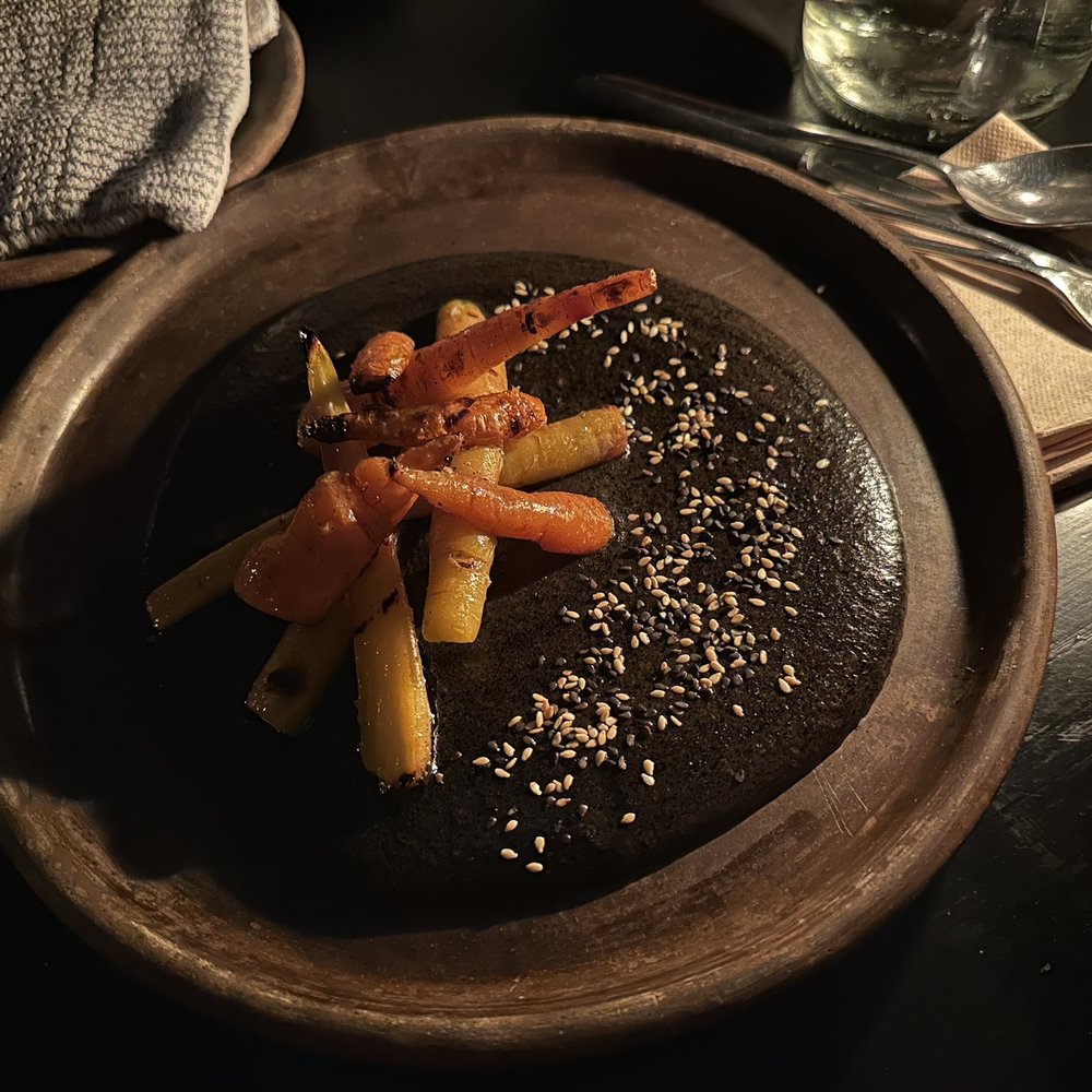 Ticuchi - Zanahorias Asadas, Mole Negro - Mexican Near Me - Ciudad de México, DIF
