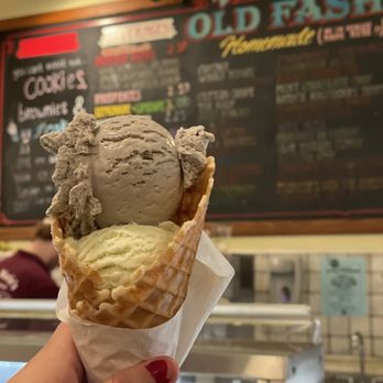 Beth Marie's Old Fashioned Ice Cream - Ice Cream & Frozen Yogurt Near Me - Denton, Texas Beth Marie's Old Fashioned Ice Cream - Ice Cream & Frozen Yogurt Near Me - Denton, Texas