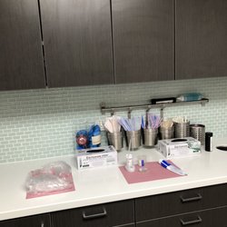 The Woman's Health Pavilion - Marble counter