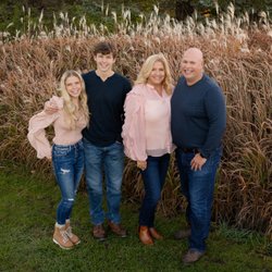 Sharon Johnson Real Estate - Family is the Heart of Who we are!