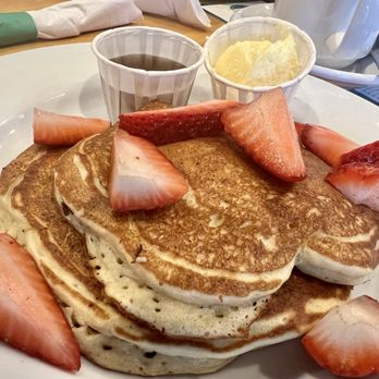 Phoebe's Diner - -Flapjacks Short Stack (2)- - Breakfast & Brunch Near Me - Austin, Texas