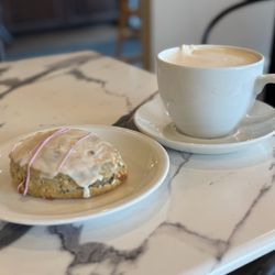 Fiddleheads Coffee Roasters - latte and scone