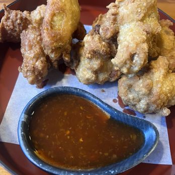Trike Noodle - 5 Pieces Trike's Wings - Thai Near Me - Chicago, Illinois