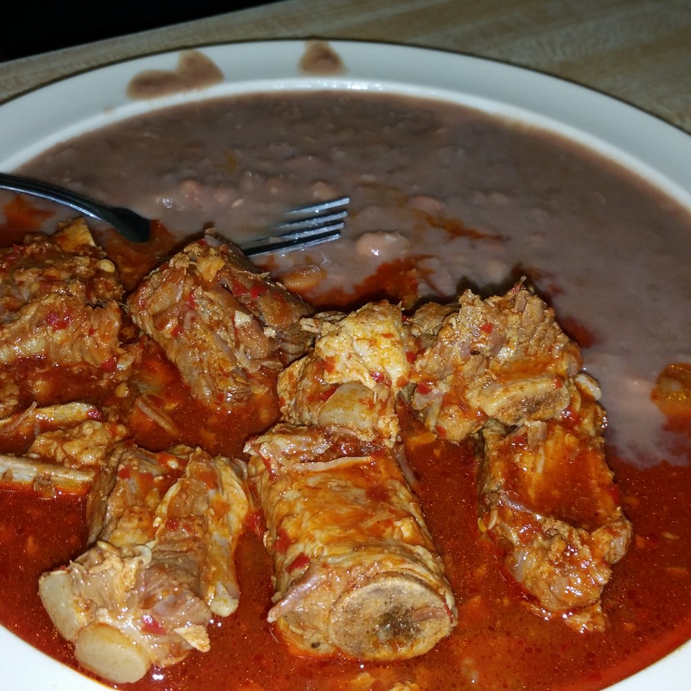 Lenchita's - Costillitas de puerco en salsa roja - Mexican Near Me - Pacoima, California Lenchita's - Costillitas de puerco en salsa roja - Mexican Near Me - Pacoima, California