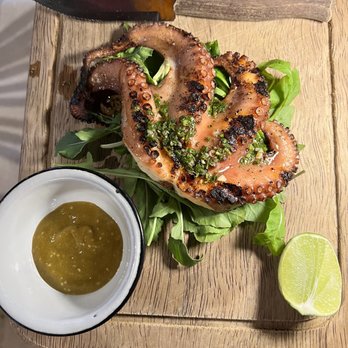Tamarindos - Octopus - Mexican Near Me - San José del Cabo, BCS