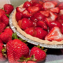 Shakespeare Pies - Fresh Strawberry Pie