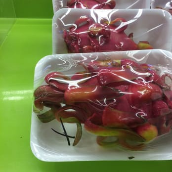 Marché C & T - Those dragonfruit are huge! - International Grocery Near Me - Montreal, Quebec Marché C & T - Those dragonfruit are huge! - International Grocery Near Me - Montreal, Quebec