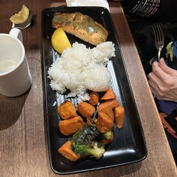 Mr Mikes SteakhouseCasual - Baked Salmon - Steakhouses Near Me - Stony Plain, Alberta Mr Mikes SteakhouseCasual - Baked Salmon - Steakhouses Near Me - Stony Plain, Alberta