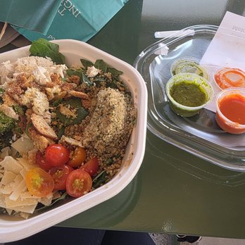 sweetgreen - Healthy Salads, Wraps, and Bowls - Chicken parm ready made bowl with dressings on the side. - Salad Near Me - Costa Mesa, California
