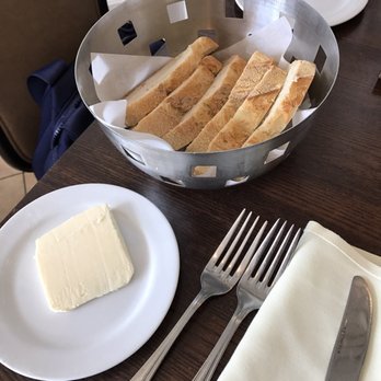 Lombardi's On the Bay - Complimentary bread - Italian Near Me - Patchogue, New York Lombardi's On the Bay - Complimentary bread - Italian Near Me - Patchogue, New York