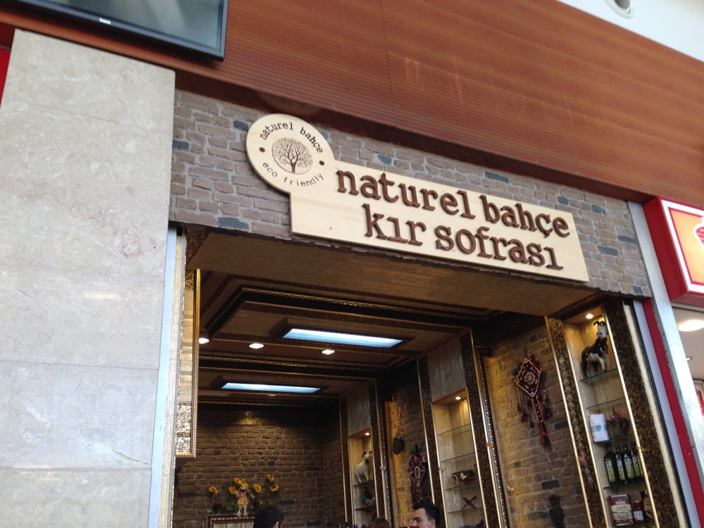 Naturel Bahçe Kır Sofrası