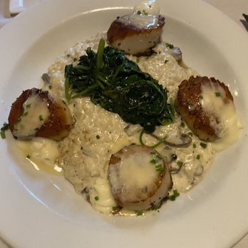 Aspen Grille - Scallops, one is undercooked - New American Near Me - Myrtle Beach, South Carolina Aspen Grille - Scallops, one is undercooked - New American Near Me - Myrtle Beach, South Carolina