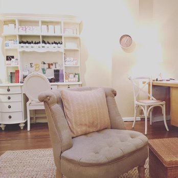 Mayumi Doria Hypnotherapy - Cozy office room. - Hypnosis/Hypnotherapy Near Me - South Pasadena, California Mayumi Doria Hypnotherapy - Cozy office room. - Hypnosis/Hypnotherapy Near Me - South Pasadena, California