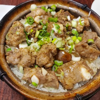 Clay Pot Cafe - Spareribs clay pot rice - Cantonese Near Me - Boston, Massachusetts