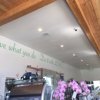 Green Table Cafe - Cafes Near Me - Los Angeles, California