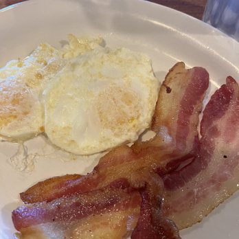 Cracker Barrel Old Country Store - Bacon Two Eggs* - American Near Me - Meridian, Mississippi