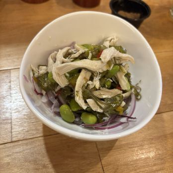 Torikizoku - Chicken breast with red onion, edamame, seaweed. It was delicious! - Japanese Near Me - Torrance, California Torikizoku - Chicken breast with red onion, edamame, seaweed. It was delicious! - Japanese Near Me - Torrance, California