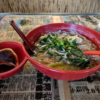 Zoe Ma Ma - Pot sticker and wonton soup - Dim Sum Near Me - Denver, Colorado