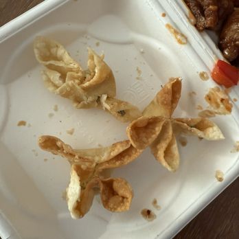Panda Express - Cream cheese wonton - Chinese Near Me - Highlands Ranch, Colorado Panda Express - Cream cheese wonton - Chinese Near Me - Highlands Ranch, Colorado