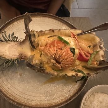 Hey Thai - Seafood Pineapple Curry - Thai Near Me - New York, New York