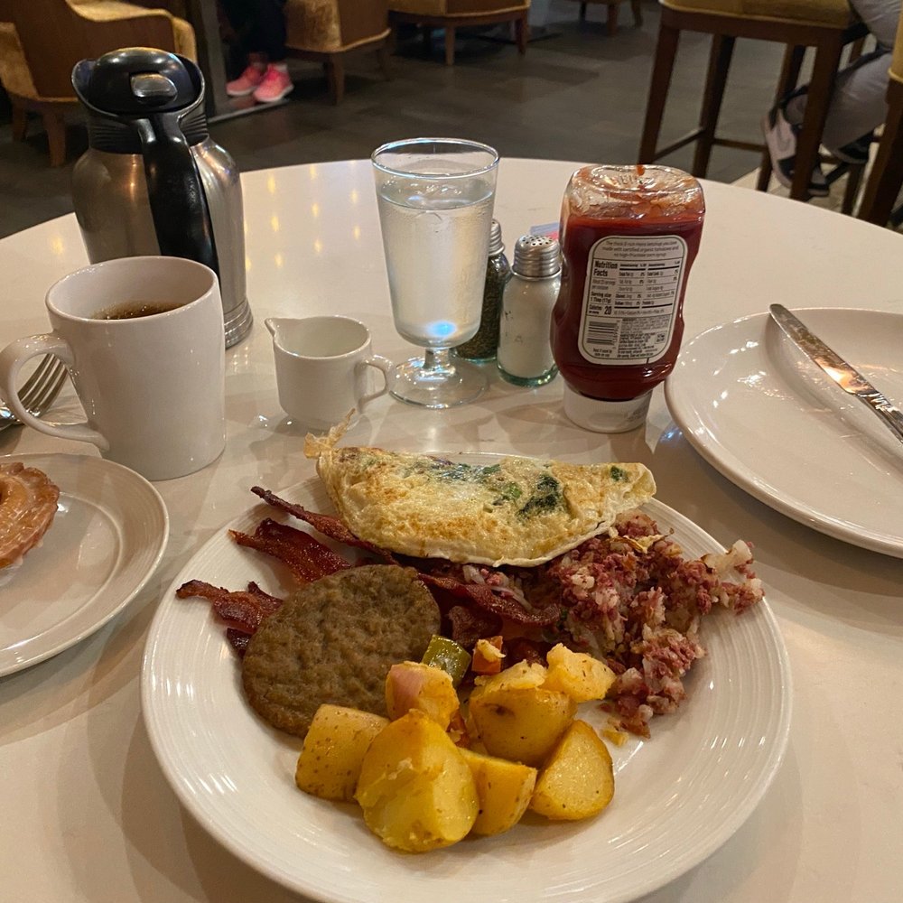 Monterey Marriott - Buffet breakfast. Pretty good quality. - Hotels Near Me - Monterey, California Monterey Marriott - Buffet breakfast. Pretty good quality. - Hotels Near Me - Monterey, California