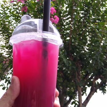 Bober Tea - Supreme strawberry tea with aloe boba - Desserts Near Me - Stockton, California