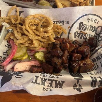 Famous Dave's Bar-B-Que - Burnt Ends Appetizer - Barbeque Near Me - West Jordan, Utah Famous Dave's Bar-B-Que - Burnt Ends Appetizer - Barbeque Near Me - West Jordan, Utah
