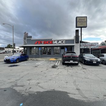 1. Shoe Palace