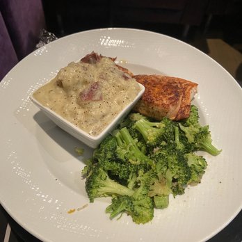 Auto Spa Bistro - Good Food - New American Near Me - Atlanta, Georgia