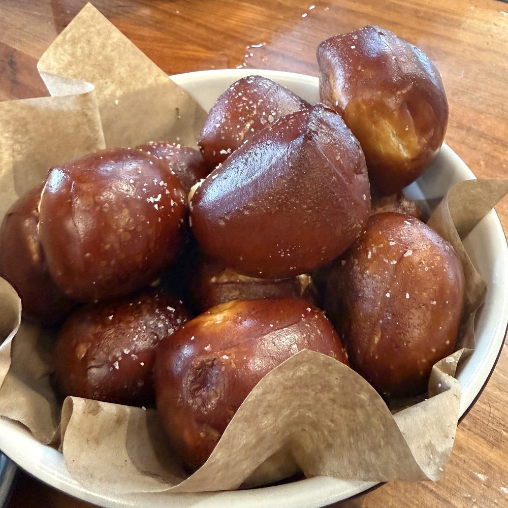 Culinary Dropout - New American Near Me - Austin, Texas