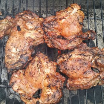 La Estrella Market - chicken on a grill - Grocery Near Me - Selma, California La Estrella Market - chicken on a grill - Grocery Near Me - Selma, California
